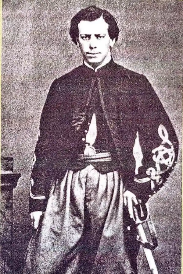 EN LA JUVENTUD. Roca en la época de la batalla de Pavón, cuando se las arregló para salvar el cañón que estaba a su cargo.