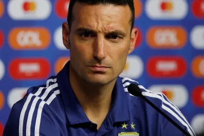 Scaloni adelantó que Agüero será titular y Guido Rodríguez volvería al equipo