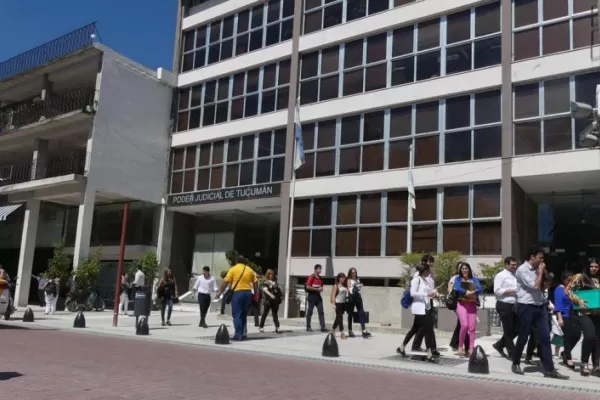 “Repetía que me iba a matar mientras me golpeaba”