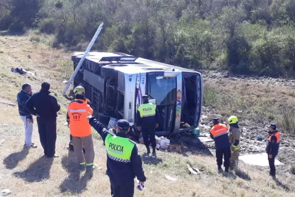 Los 58 pasajeros iban a visitar Tafí del Valle y Las Termas