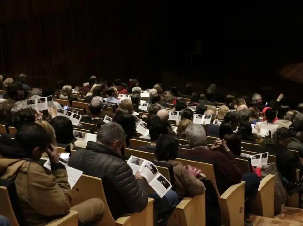 MUCHO PÚBLICO. La sala Argentina tuvo su capacidad casi colmada.