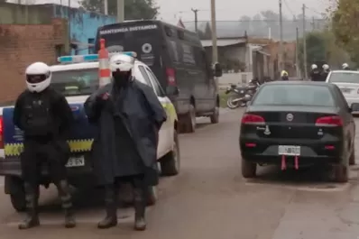 Detienen a tres sospechosos por el caso del joven baleado en Villa 9 de Julio