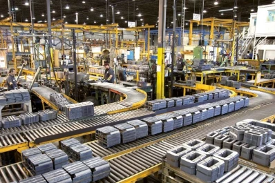 En mayo, la industria sumó su segunda suba