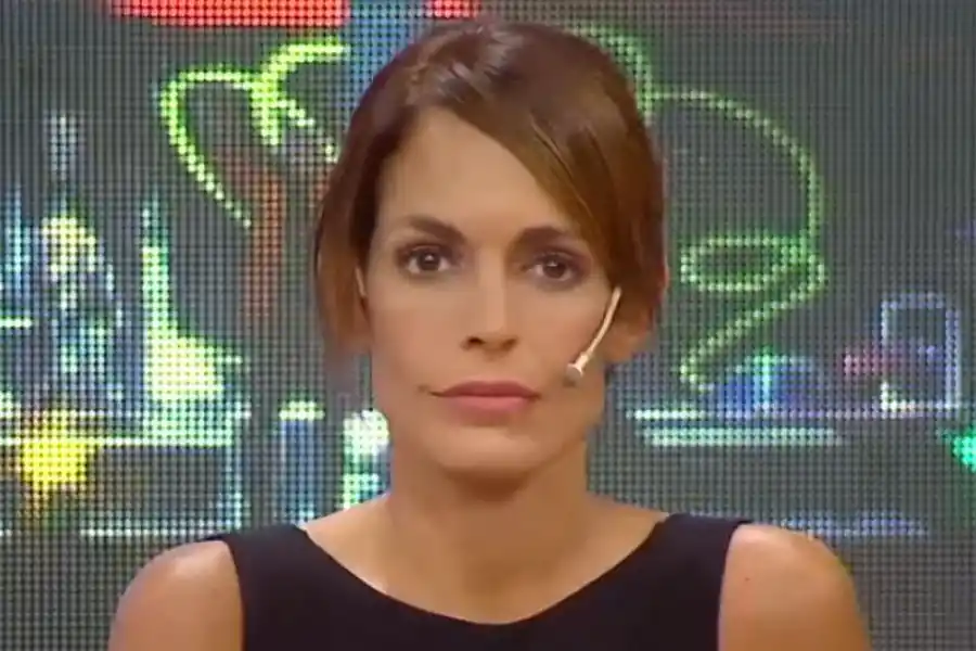 La ex novia de Sergio Denis no podrá mencionar el nombre del cantante