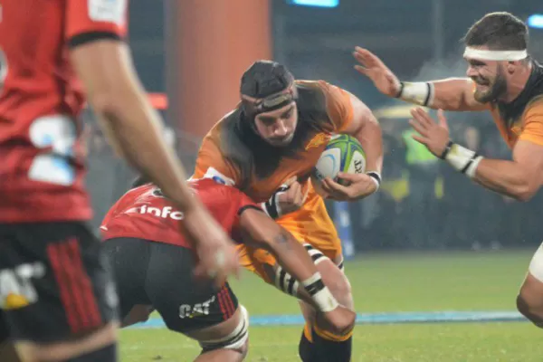 Jaguares no pudo con el oficio de Crusaders en la final del Super Rugby