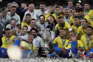 En Brasil salieron a pegarle a Messi luego de sus polémicas