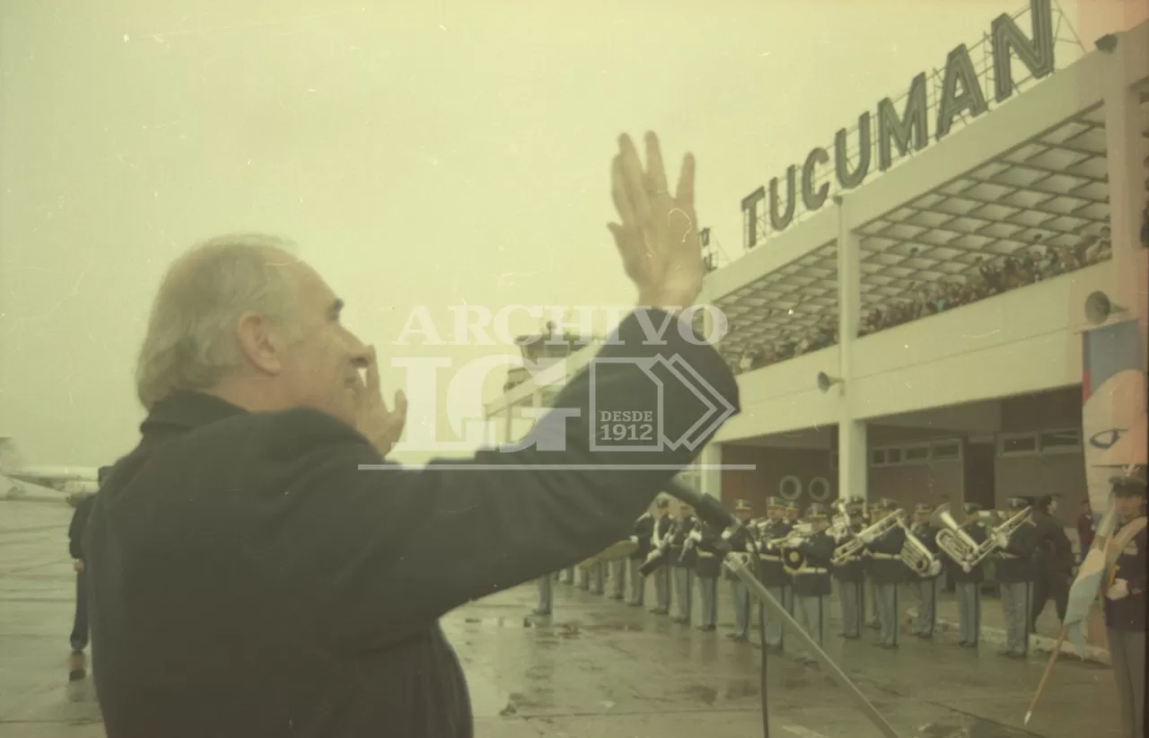 En fotos, el paso del ex presidente De la Rúa por Tucumán