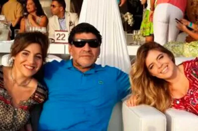 La única razón por la que Maradona sigue vivo son sus hijos