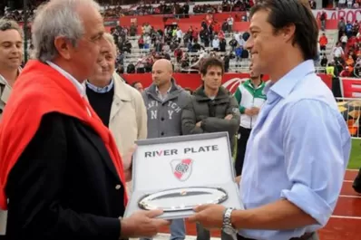Matías Almeyda: nunca más volvería a dirigir a River