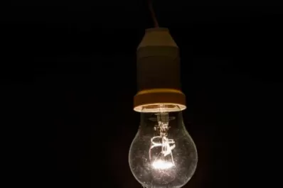 La luz va y vuelve en San Pablo y los vecinos piden una solución a Edet