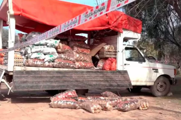 Murió aplastado cuando se le cayeron 10 bolsas de papa encima