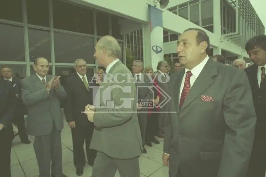 INUNDACIONES. De la Rúa llega a la provincia en marzo de 2000. 