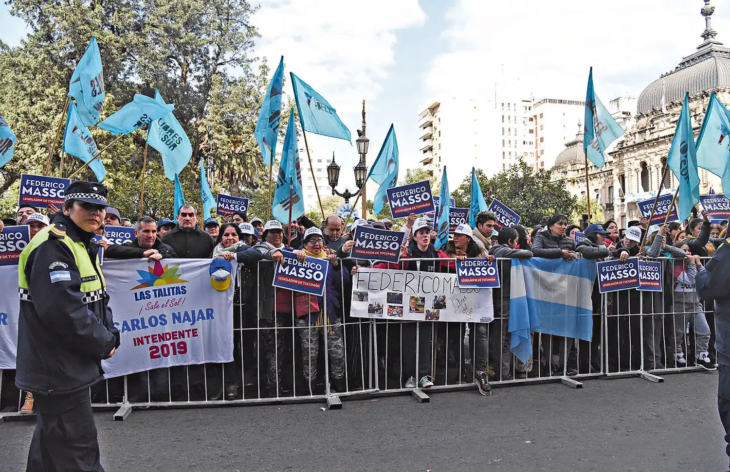 Así fue el detrás de escena de la entrega de diplomas a los electos