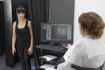 Toman las medidas para definir el talle regional