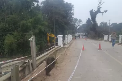 Fallece un obrero al desmoronarse tierra en el puente del río Muerto