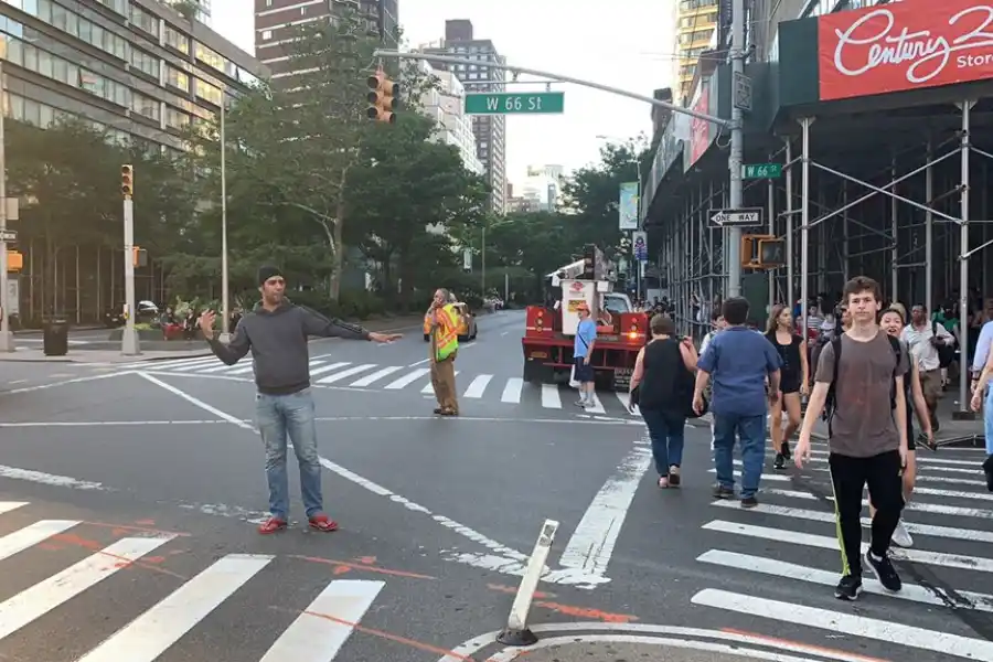 Como en la avenida Mate de Luna, en Tucumán, la gente 