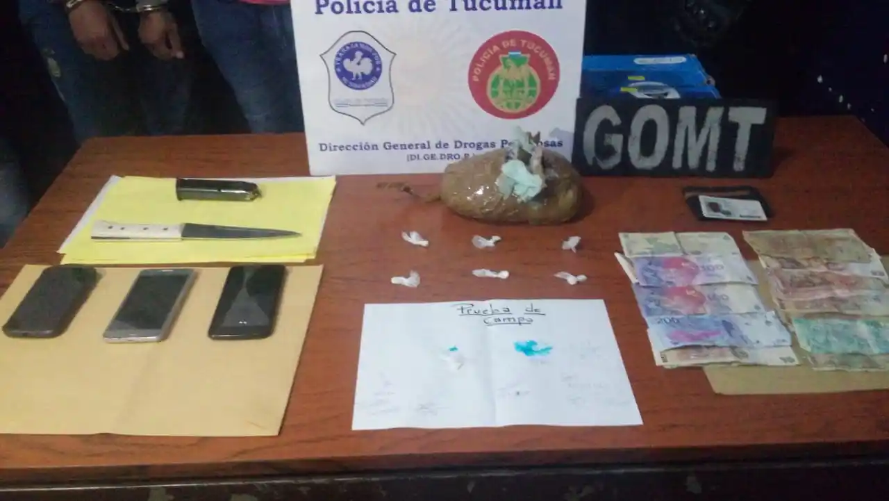 El sábado la Policía detuvo a tres personas que trasladaban casi un kilo de cocaína en moto.