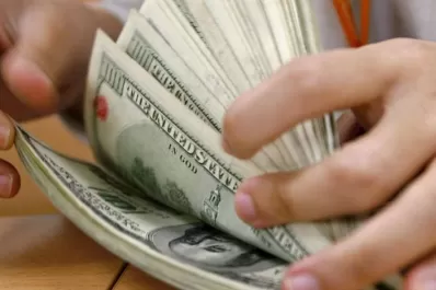 Subió el dólar y cerró a $ 43,40