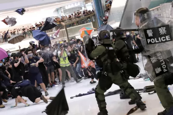 Hong Kong exige cambios políticos