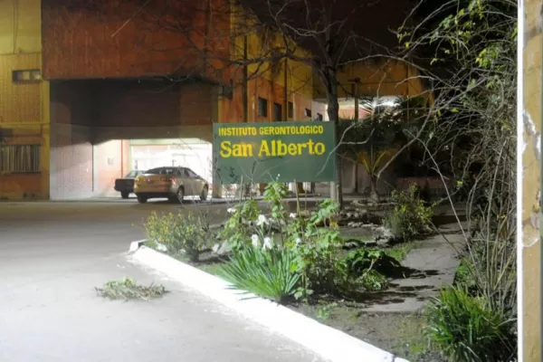 Fingieron llevar donaciones para los abuelos y entraron con violencia al hogar San Alberto