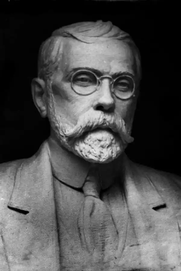 PAUL GROUSSAC. Criticó duramente la obra de Rodin, desde que apreció el boceto en París