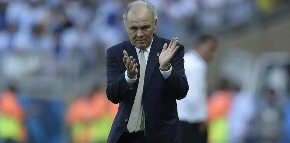 BUEN TRABAJO. Alejandro Sabella condujo a la Selección a la final del Mundial 2014 de Brasil.