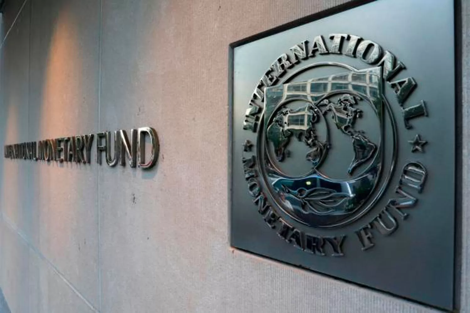 El FMI respaldó las nuevas medidas monetarias del Banco Central