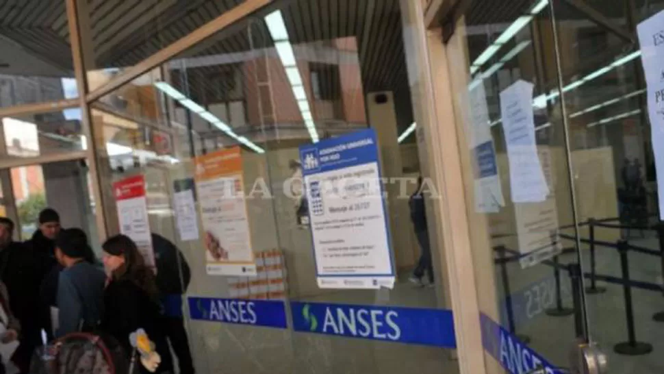 La Anses difundió una advertencia para prevenir estafas y fraudes