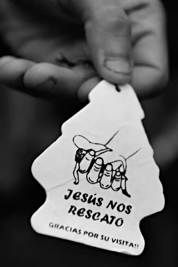 La delgada línea entre el adicto, la delincuencia y el salto a la muerte