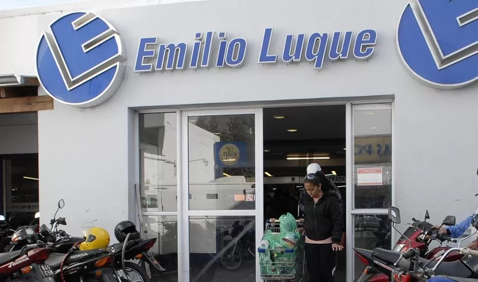 En Santiago del Estero, los empleados de Luque van al paro desde mañana