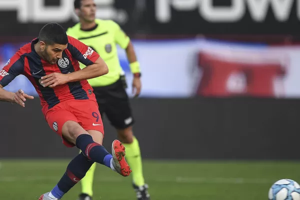 San Lorenzo superó a Godoy Cruz 3-2 con un penal inexistente cobrado por Merlos