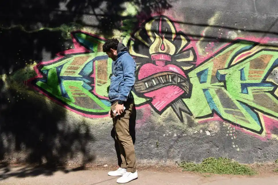 IGNACIO STESINA. Integró el crew Skaters de Plaza Urquiza (UQZ). 