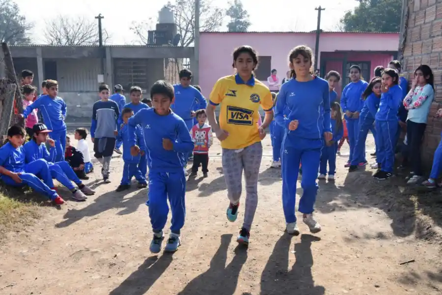 CARRERA. Los Salvajes se entrenan todos los días, pero jueves viernes y sábado lo hacen con Cuellar.