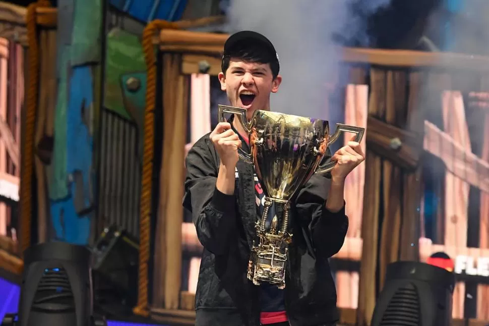 FORTNITE WORLD CUP. Kyle Giersdorf, ganador del año 2019 de uno de los juegos más popualres del mundo. reuters 