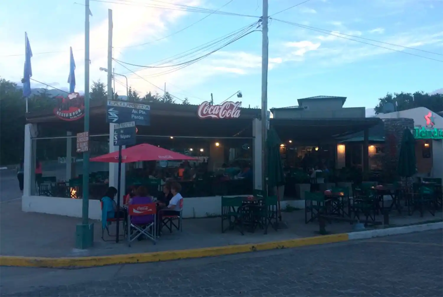 BAR POPEY. Paz era su propietario.