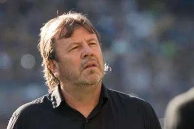 Zielinski dio a conocer la lista de concentrados para el partido ante Arsenal