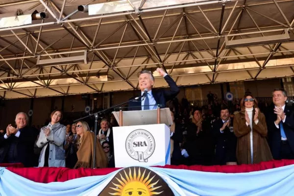 Macri, en la Rural: “queremos vivir en una democracia sin autoritarismo ni mafias”