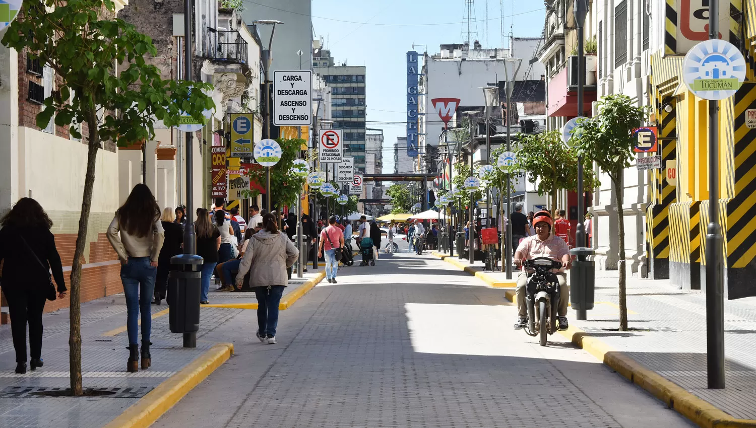 PARA CAMINAR. Los tucumanos tendrán un lunes con una máxima de 23°.