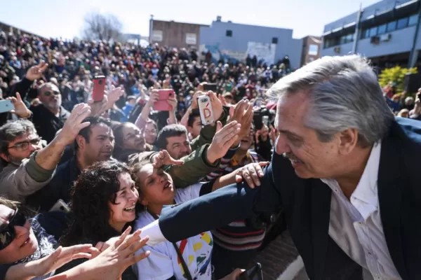 Fernández: “dejan una crisis como la de 2003”