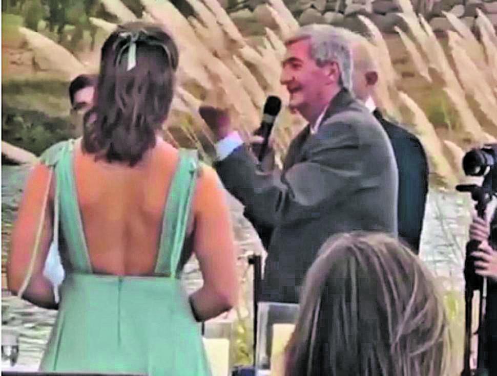 EN SALTA (I). El juez de Paz Guerra (El Manantial) en una boda en Cafayate. imagen captura de video