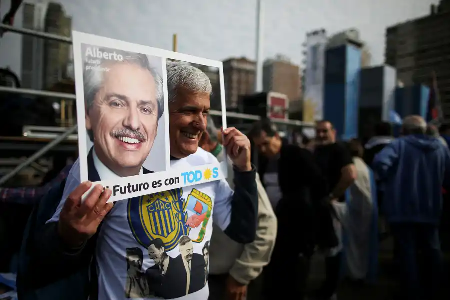 Cristina en Rosario: quiero que los argentinos volvamos a ser felices