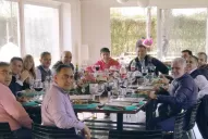 Con el senador en Europa, dos concejales alperovichistas se acercan a Manzur