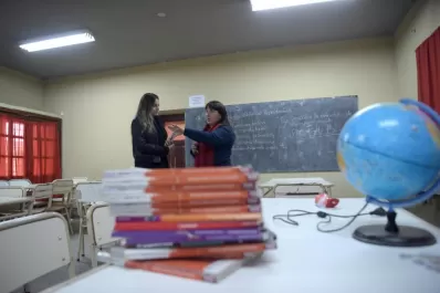 Estudiantes de la escuela donde le quitaron droga a una alumna reconocieron ser consumidores