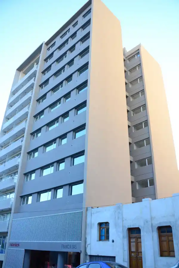 Natania continúa consolidándose en el país