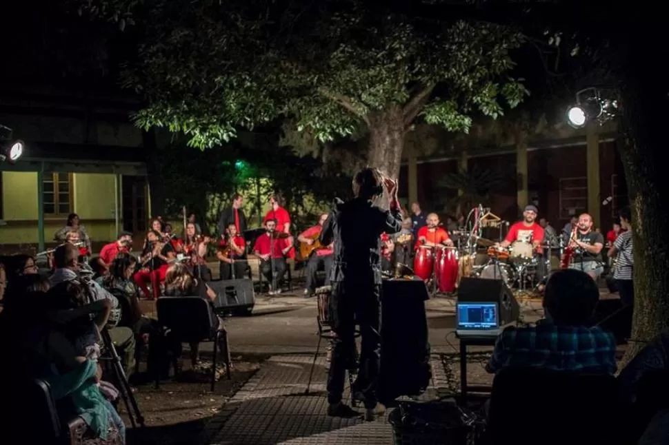 - La Orquesta Picante cultiva la composición en vivo. prensa