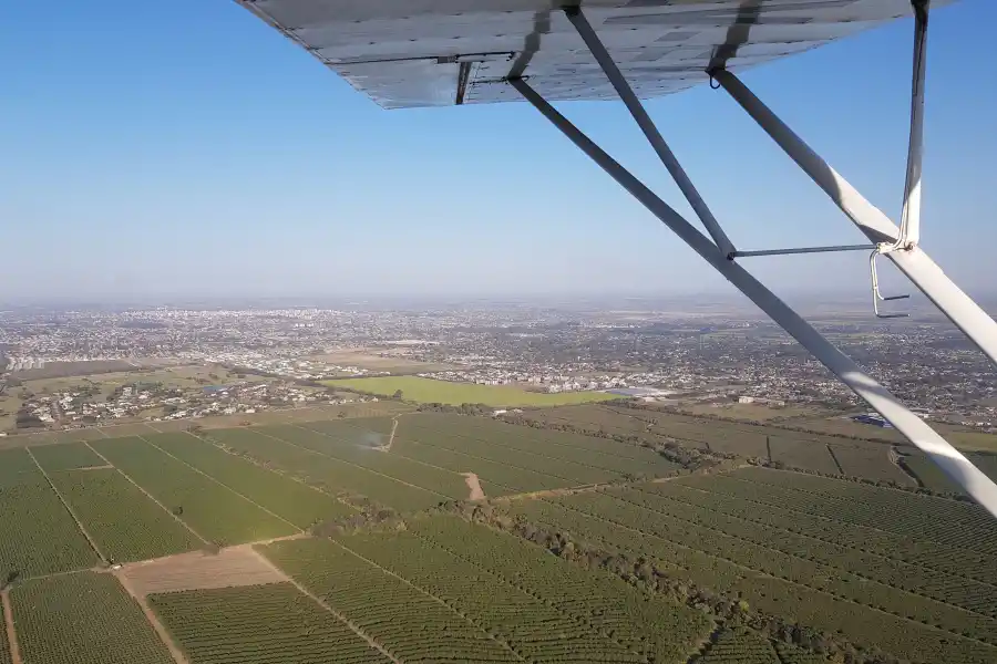 Viví la experiencia de dar un paseo por las nubes en Tucumán