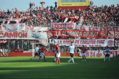 Primera Nacional: sigue siendo el reino del 4-4-2