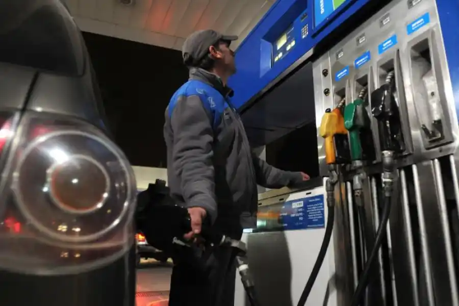 Los dos últimos días hubo una demanda elevada de combustibles debido a que los usuarios buscaron abastecerse.