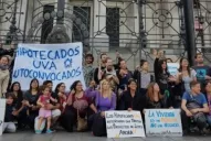 Créditos UVA: el Gobierno congelará las cuotas hasta fin de año