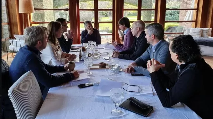 Macri me transmitió las prioridades de la gestión, dijo Lacunza